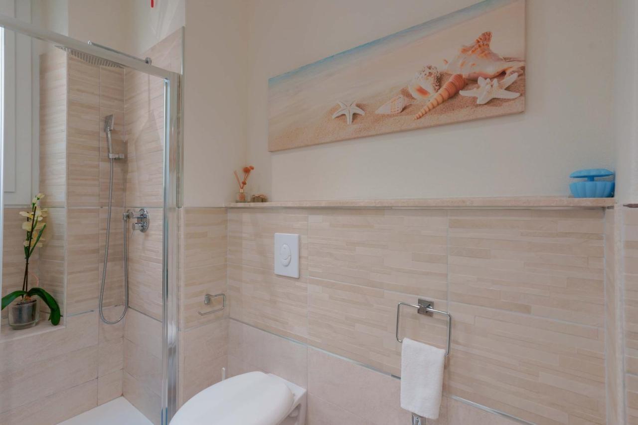 Insula B&B Кальярі Номер фото