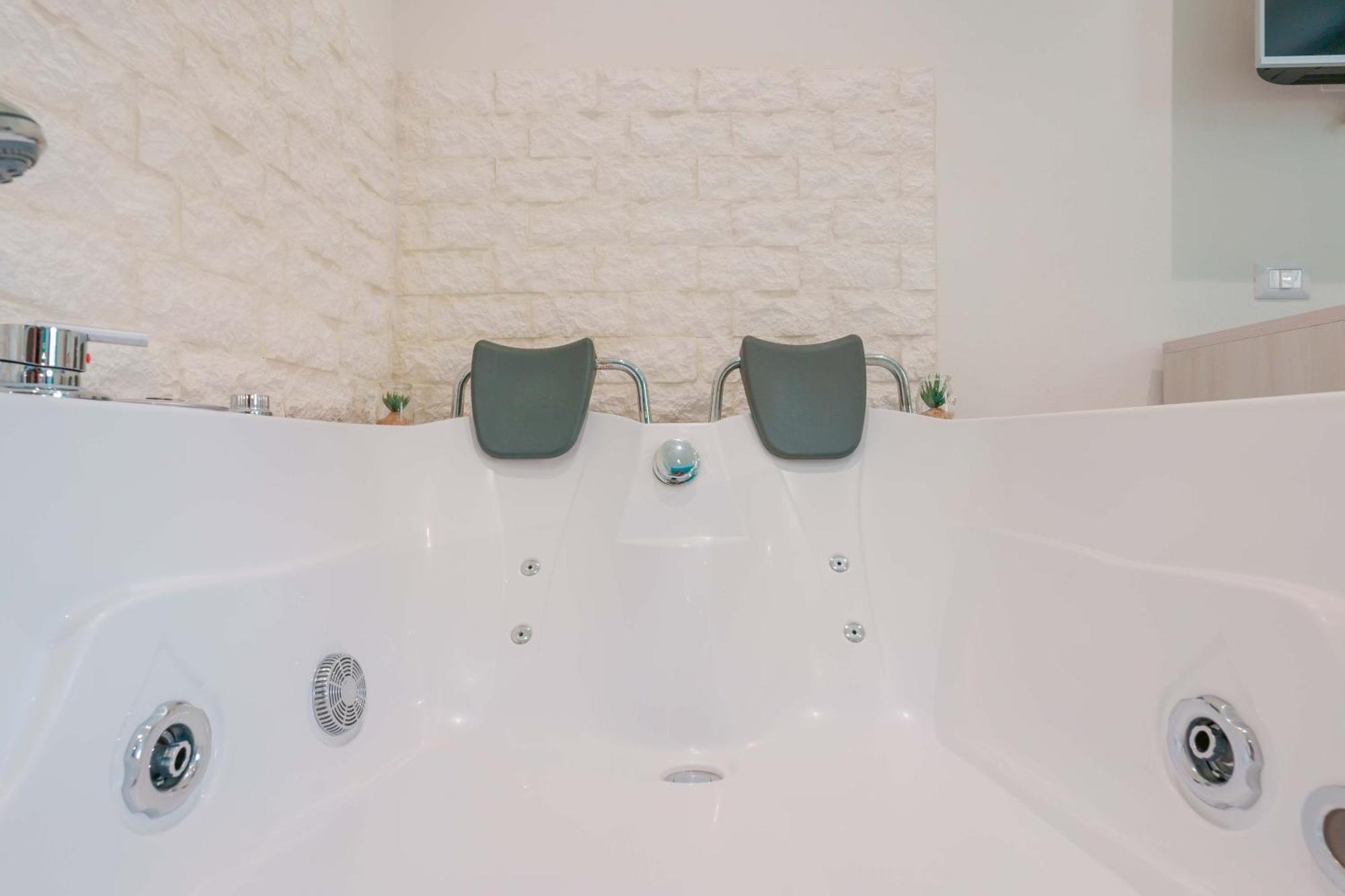 Insula B&B Кальярі Номер фото